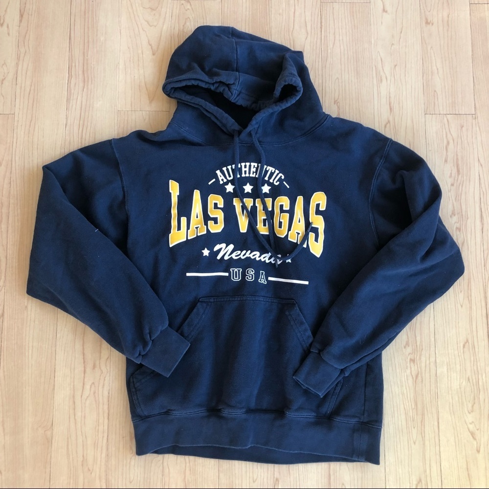 Navy authentic Las Vegas Nevada sweatshirt! Vintage